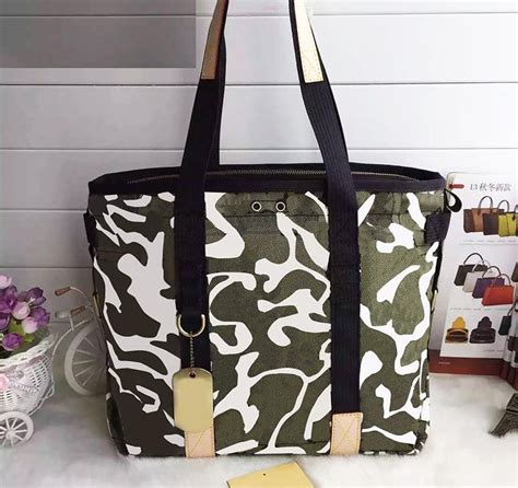 camouflage handbags for women.